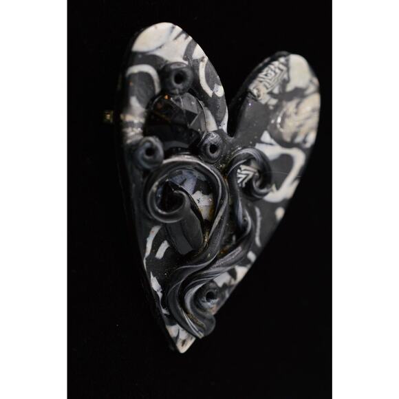 Ankara Designs Vintage Heart Pin Brooch Art Handcrafted Valentine 1990s BinV - Picture 3 of 9